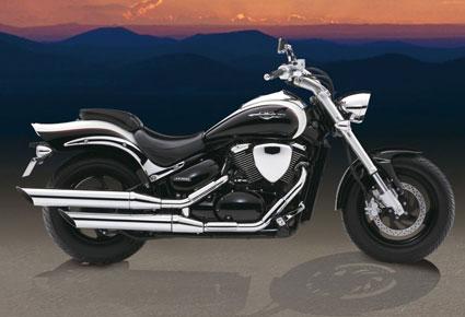 سوزوكي إنترودر M800 شديدة الأناقة باهظة الثمن